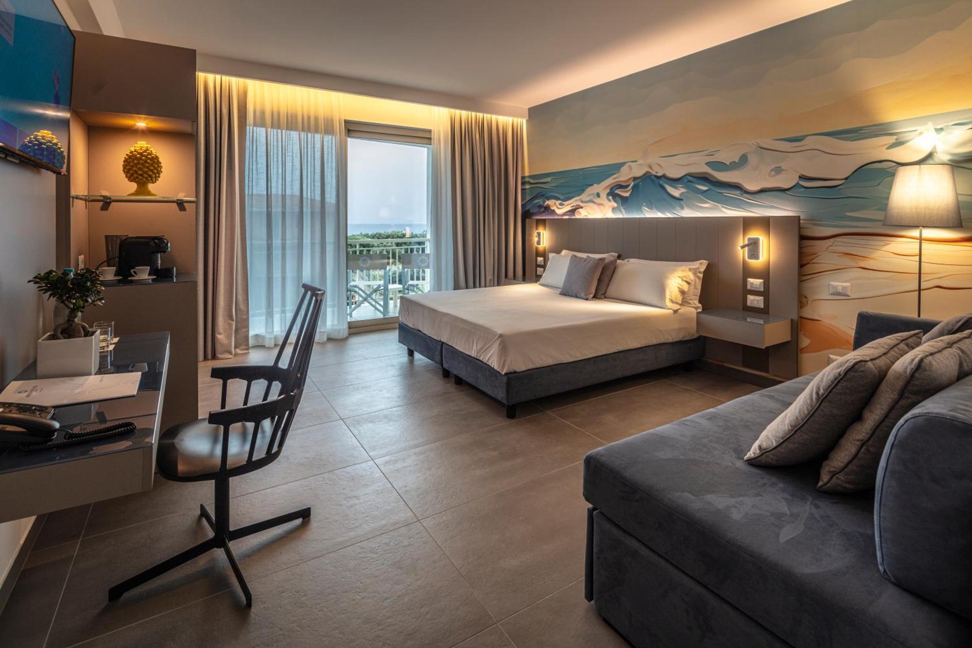 ริเวียร่า เดล โซเล โฮเต็ล รีสอร์ต สปา Hotel ปิไรโน ภายนอก รูปภาพ